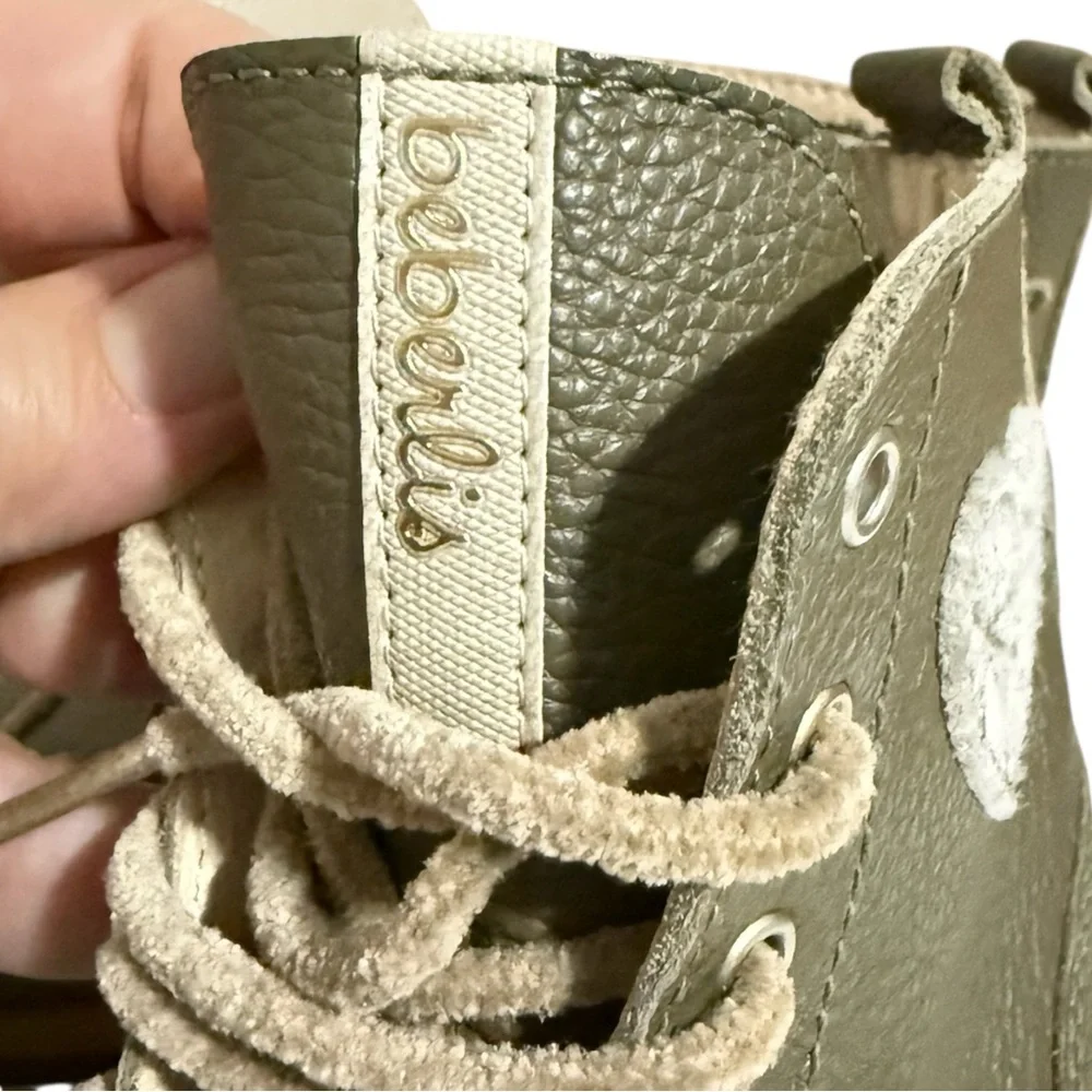 BEBERLIS Booties Kids Olive Heart Patch Leather Size 13/ EU 30 NWT